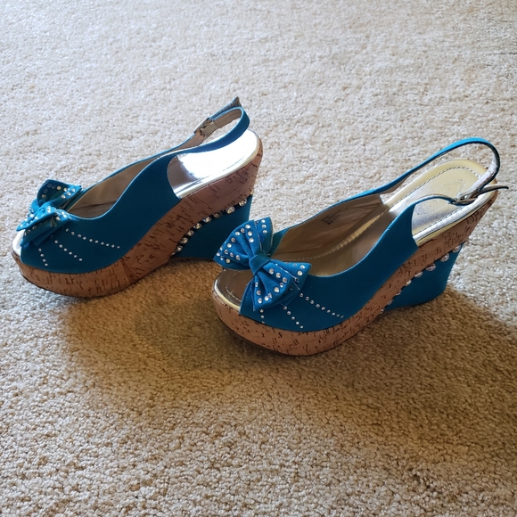 Turquoise and Rhinestone Platform Wedges - Picture 3 of 7